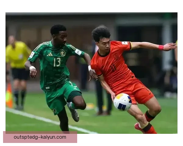 足球新星速递：当前年轻球员表现稳健，值得关注的未来之星分析